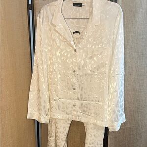 Natori White Satin Fabric